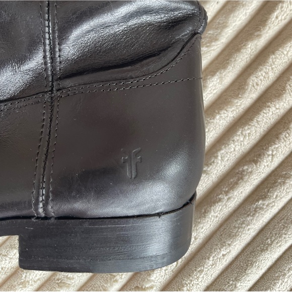 Frye pull on tall leather boot. Black. Never worn. Brand new without box - Picture 4 of 10